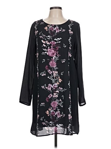 Xhilaration Casual Dress (view 1)