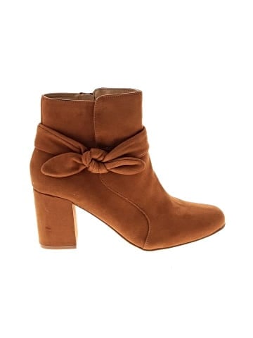Just Fab Ankle Boots (view 1)