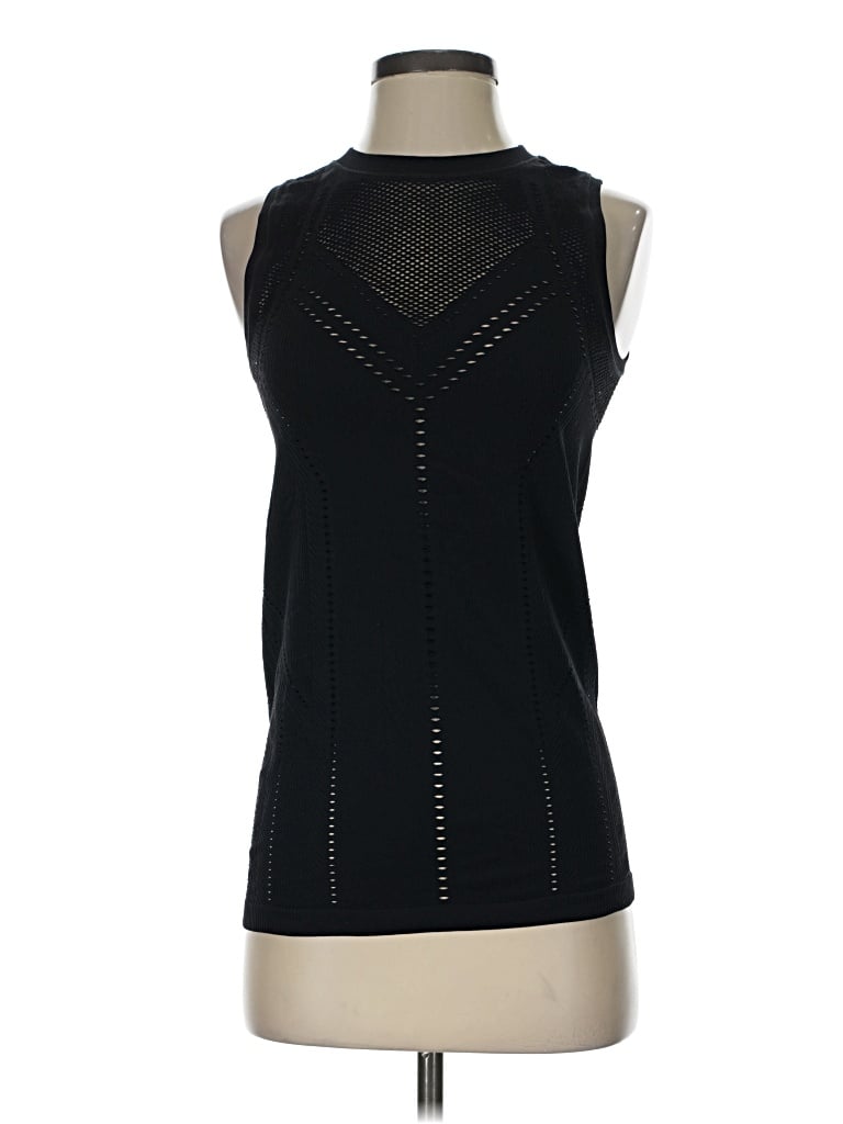 Pre-owned Athleta Sleeveless T-shirt In Black