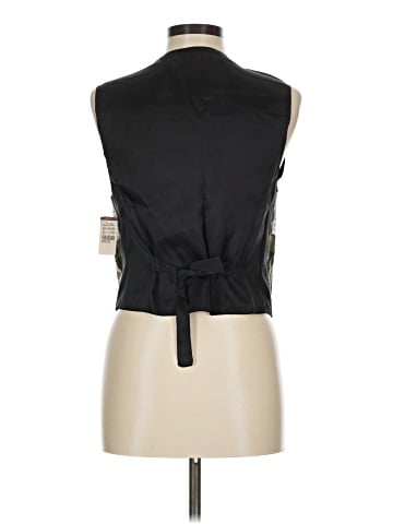 Clio Vest (view 2)
