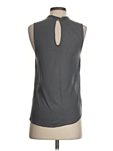 Tiny Sleeveless Blouse (view 2)