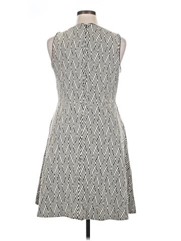 Banana Republic Casual Dress (view 2)