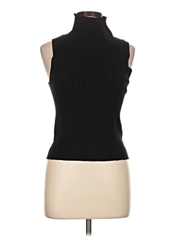 Scoop Sleeveless Top (view 1)