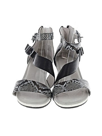 Jambu Wedges (view 2)
