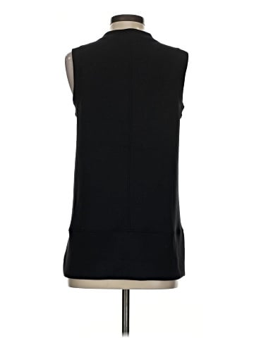 SPANX Sleeveless T-Shirt (view 2)