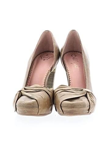 Miss Albright Heels (view 2)