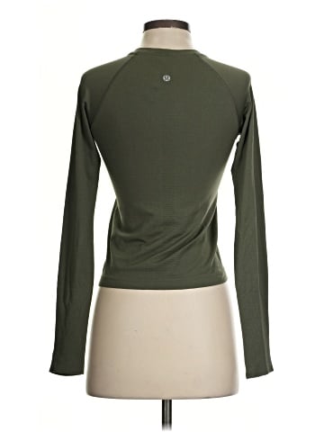 Lululemon Athletica Long Sleeve T-Shirt (view 2)