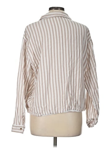 BeachLunchLounge 3/4 Sleeve Button-Down Shirt (view 2)