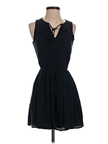 Abercrombie & Fitch Casual Dress (view 1)
