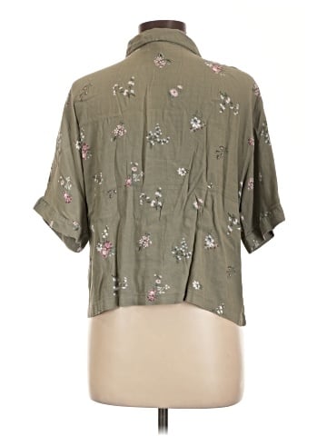Vince Camuto Short Sleeve Blouse (view 2)