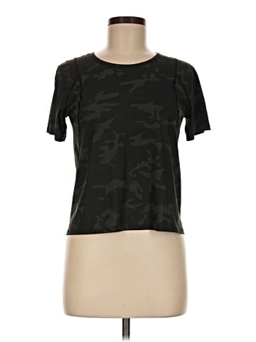 Lululemon Athletica Short Sleeve T-Shirt (view 1)