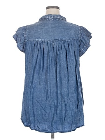Alexander Jordan Sleeveless Button-Down Shirt (view 2)