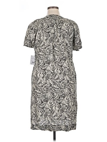 Croft & Barrow Casual Dress (view 2)