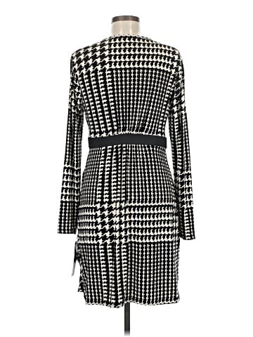 Daisy Fuentes Casual Dress (view 2)