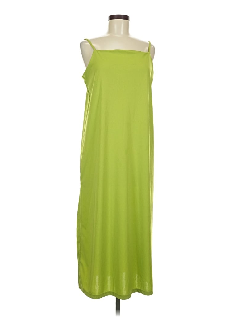 Pre-owned H&m Casual Dress In Green