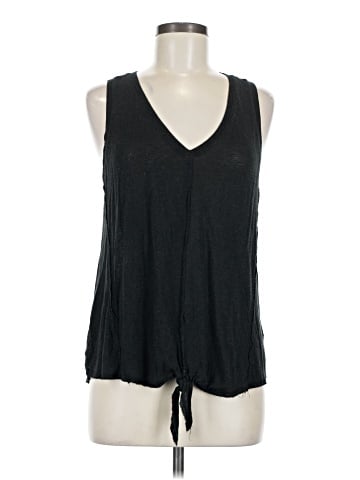 Universal Thread Sleeveless T-Shirt (view 1)