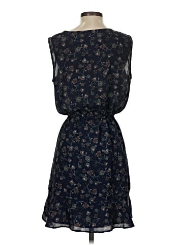 Cupcakes & Cashmere Casual Dress (view 2)