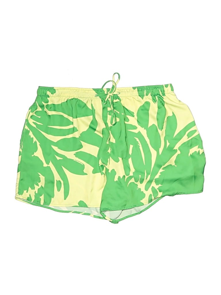 Pre-owned Resa Shorts In Green