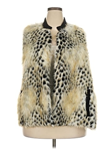 Sag Harbor Faux Fur Vest (view 1)
