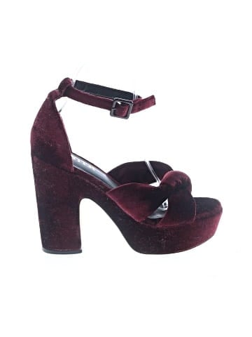 Aster Heels (view 1)