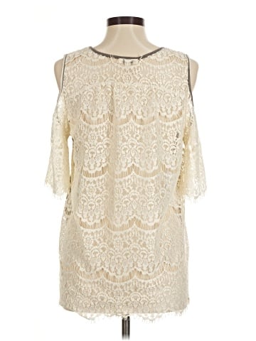 Umgee Sleeveless Blouse (view 2)