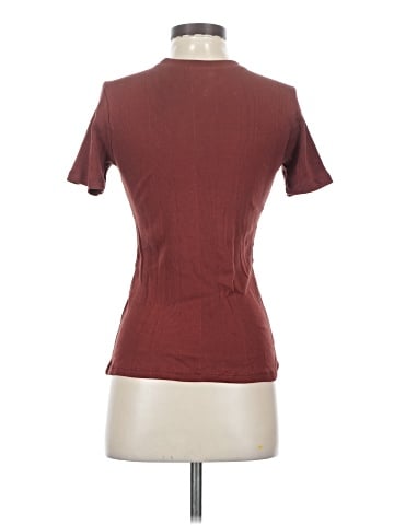 GOLDIE Short Sleeve T-Shirt (view 2)