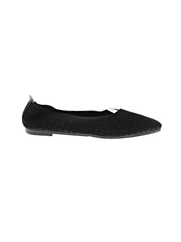 Unbranded Flats (view 1)
