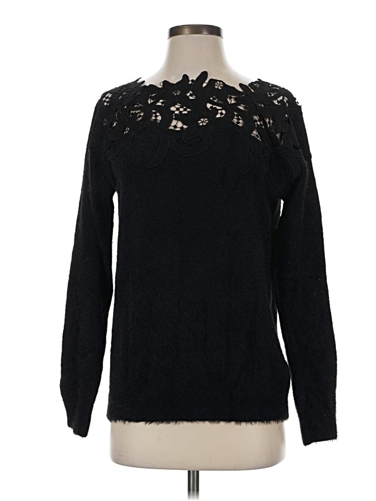 Click to view more detailed imagery on our partner's website Pre-owned En Creme Pullover Sweater In Black