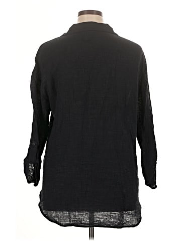 Kona Sol 3/4 Sleeve Button-Down Shirt (view 2)