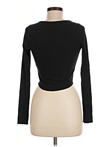 Urban Outfitters Long Sleeve T-Shirt (view 2)