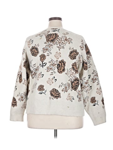 Venus Pullover Sweater (view 2)