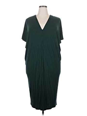Universal Standard Cocktail Dress (view 1)