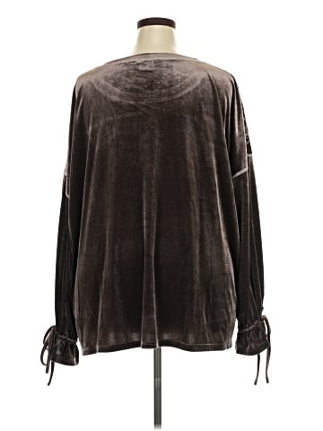 Suzanne Betro Pullover Sweater (view 2)