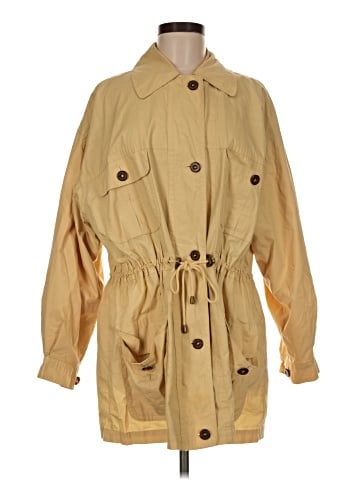 Burberry Vintage Trenchcoat (view 1)