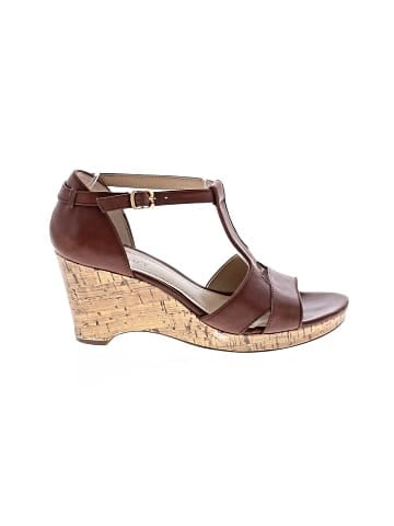 Ellen Tracy Wedges (view 1)