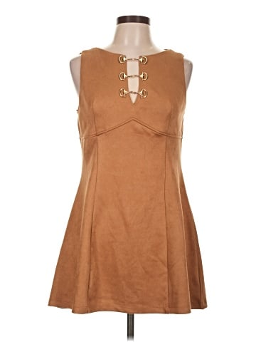 Francesca's Casual Dress (view 1)