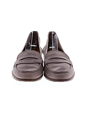 Crown Vintage Flats (view 2)