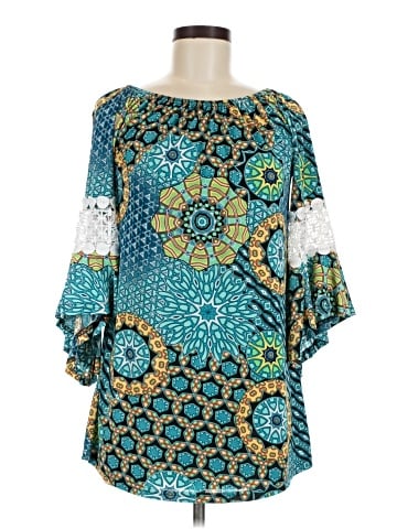 Win Win 3/4 Sleeve Blouse (view 1)