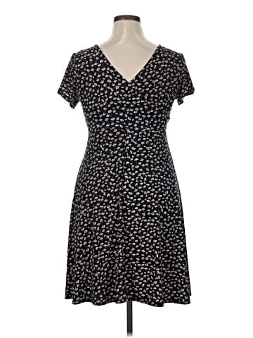 Kaileigh Casual Dress (view 2)