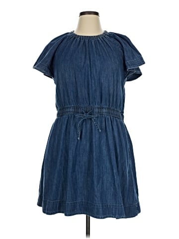Free Assembly Casual Dress (view 1)