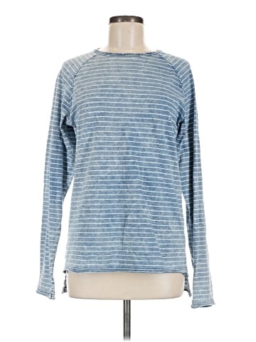 Barneys New York Long Sleeve T-Shirt (view 1)