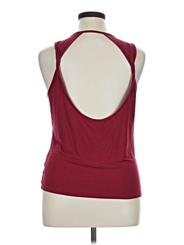 Unbranded Sleeveless T-Shirt (view 2)