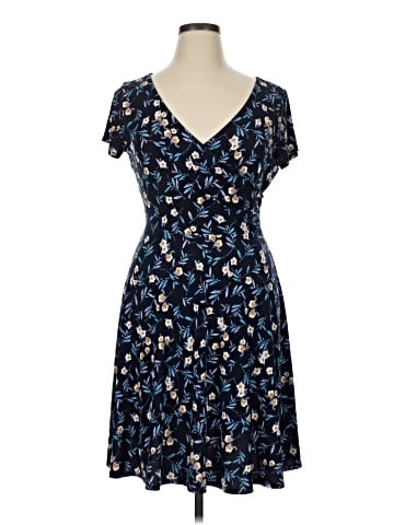 Kaileigh Casual Dress (view 1)