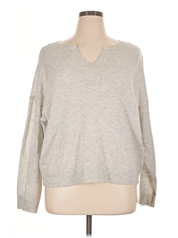 American Eagle Outfitters Pullover Sweater (view 1)