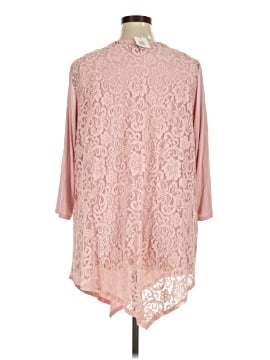 Kate & Mallory designs 3/4 Sleeve Top (view 2)
