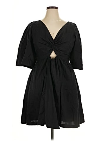 Abercrombie & Fitch Casual Dress (view 1)