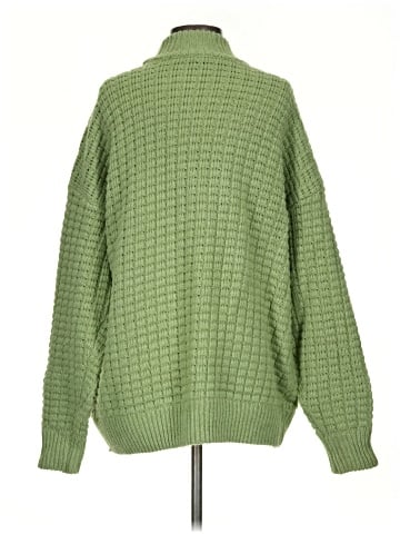retrofête Pullover Sweater (view 2)
