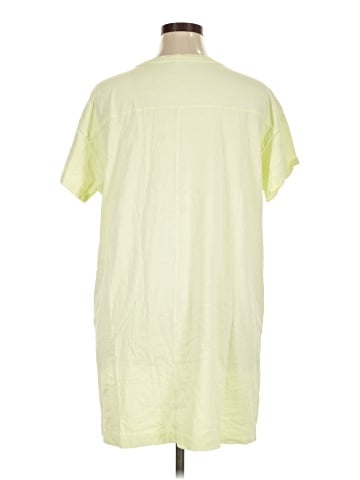 Old Navy Casual Dress (view 2)