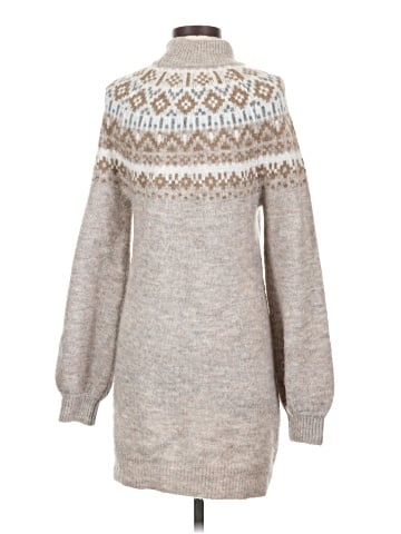 Abercrombie & Fitch Casual Dress (view 2)