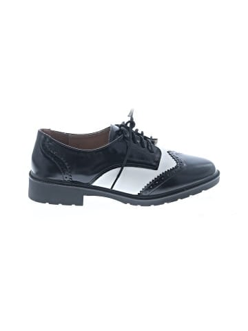 Unbranded Flats (view 1)